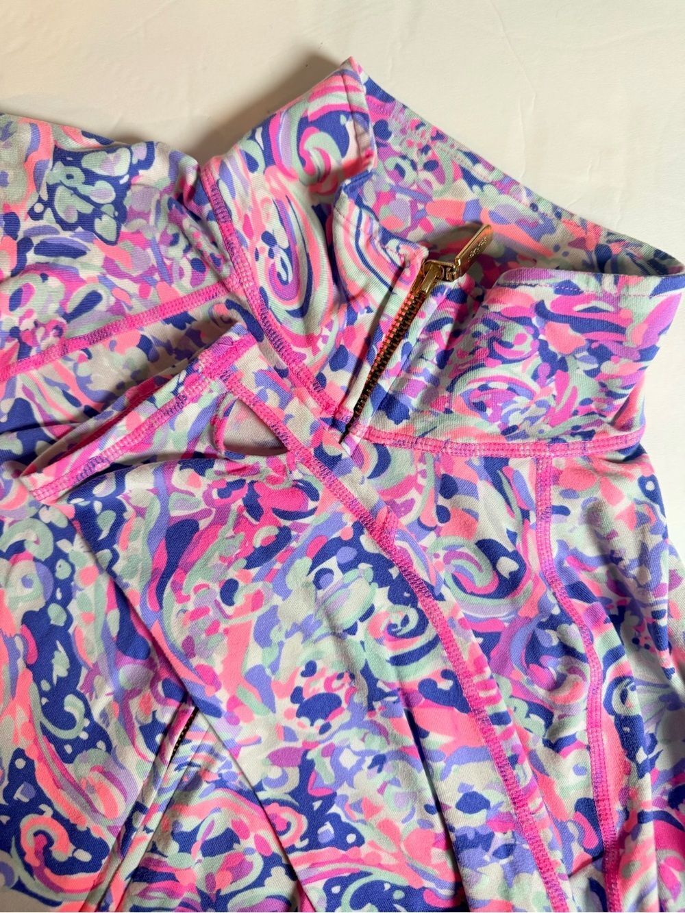 Lilly Pulitzer Luxletic La Playa Active Jacket Medium Full Zip Pink Paisley